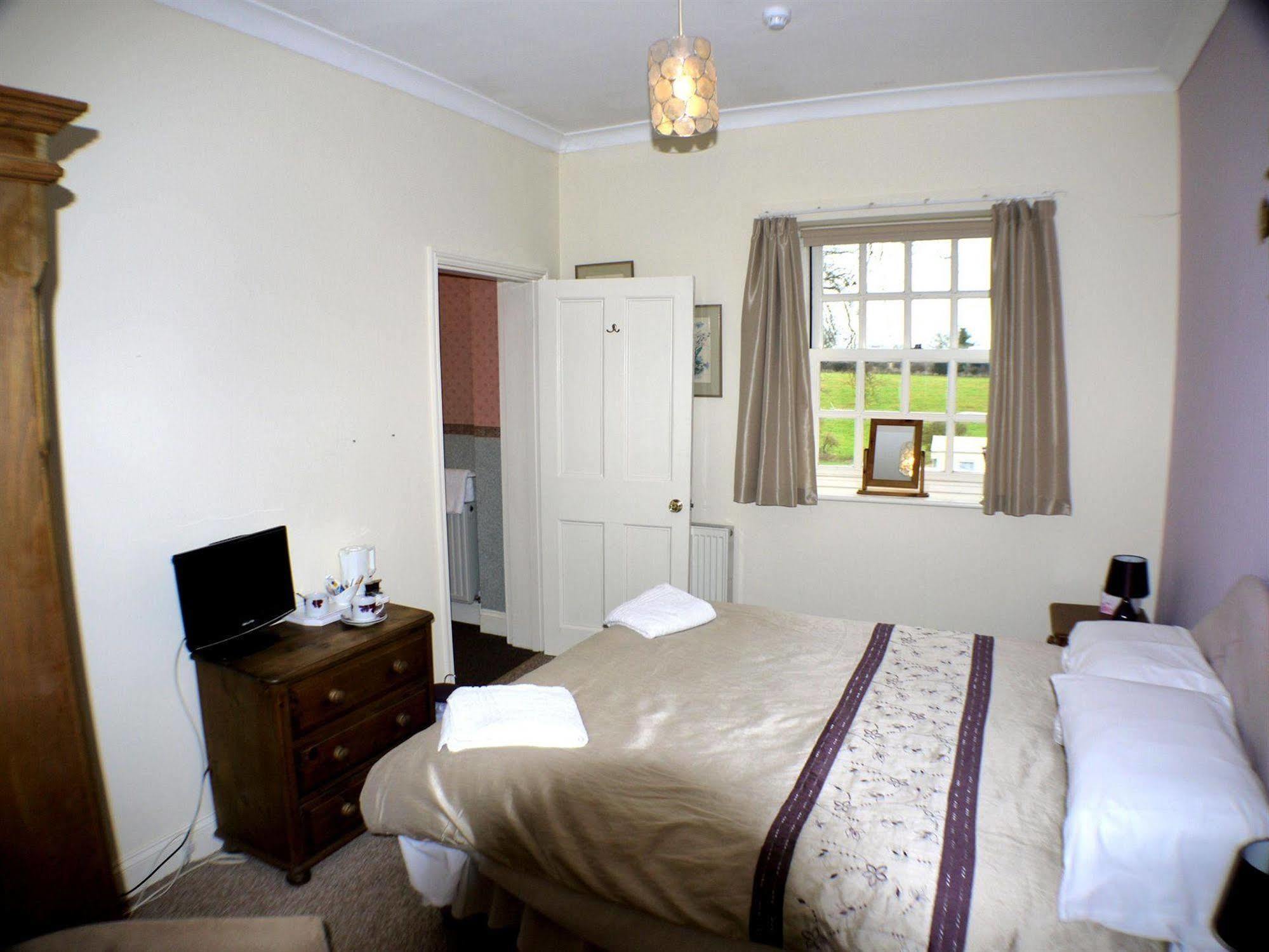The Salhouse Lodge Hotel Wroxham Exteriér fotografie