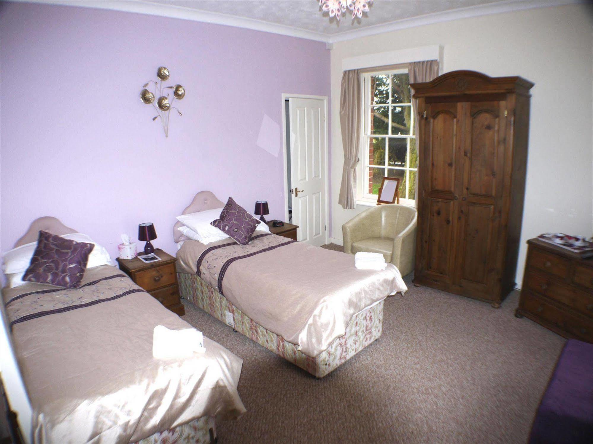 The Salhouse Lodge Hotel Wroxham Exteriér fotografie